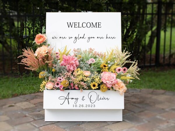 Flower Box Welcome Wedding Sign