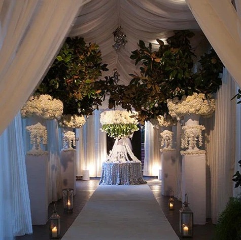 48" x 100' White Heavy Poly Runner