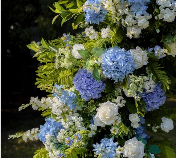 Paris Untra 5D Blue Hydrangea Ceremony Arch