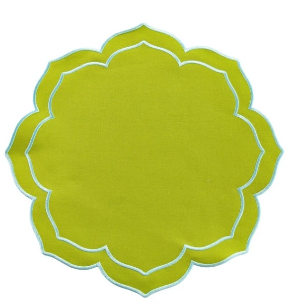 Matcha Petal Placemat Charger